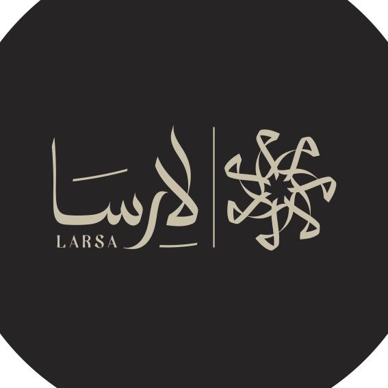 لارسا logo