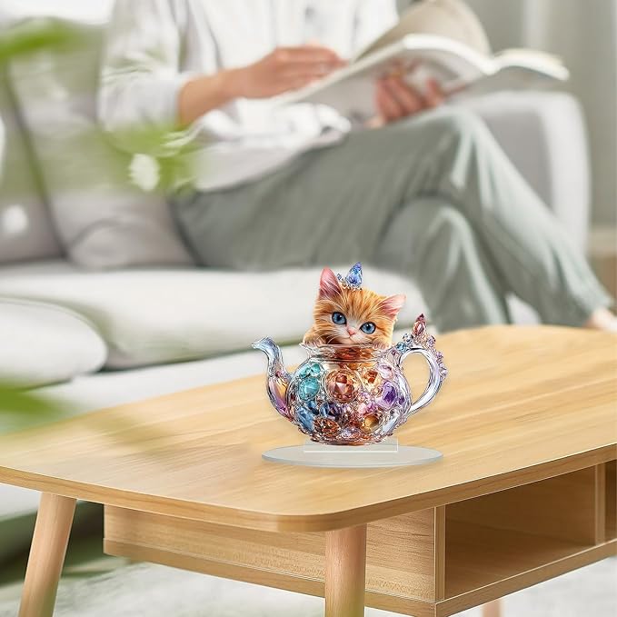 Cat figurine in the shape of a teapot for the office